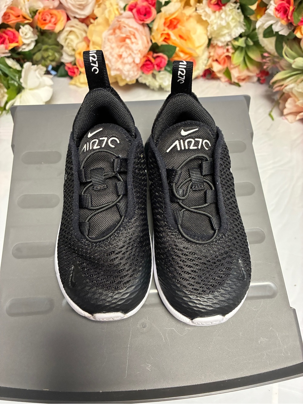 Nike Kids Black and White Air270 Slip-On Sneakers